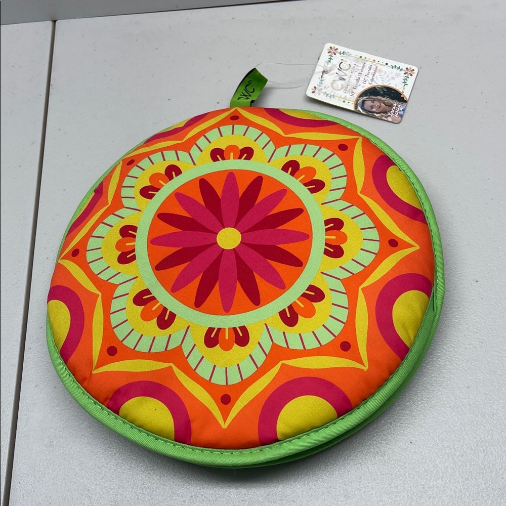 CWC 10” tortilla warmer. NWT